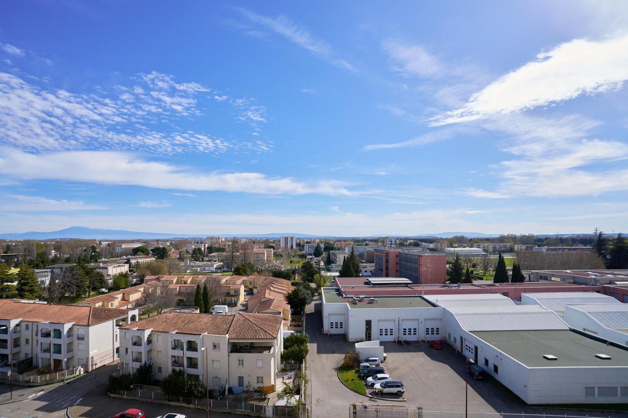 Apartment Cosy Proche Gare Tgv Et Centre Ville.